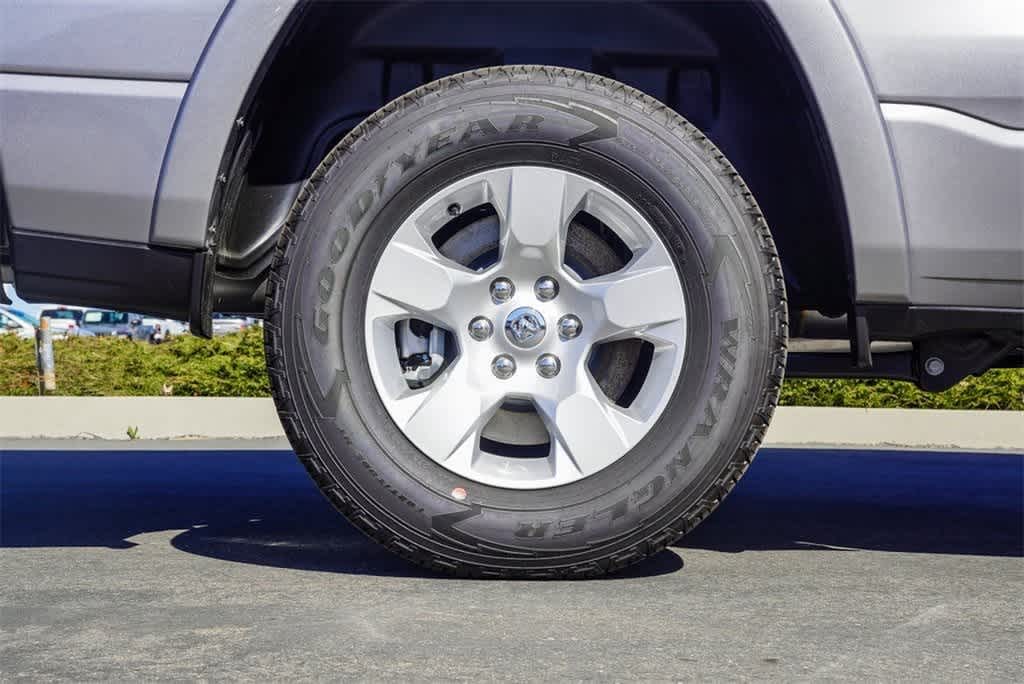 Thumbnail: 2025 RAM 1500 - 11