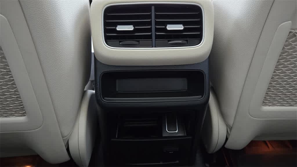 Thumbnail: 2022 Mercedes-Benz GLE - 13