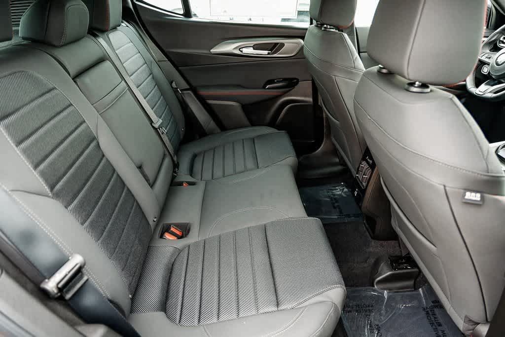 Thumbnail: 2025 Dodge Hornet - 17