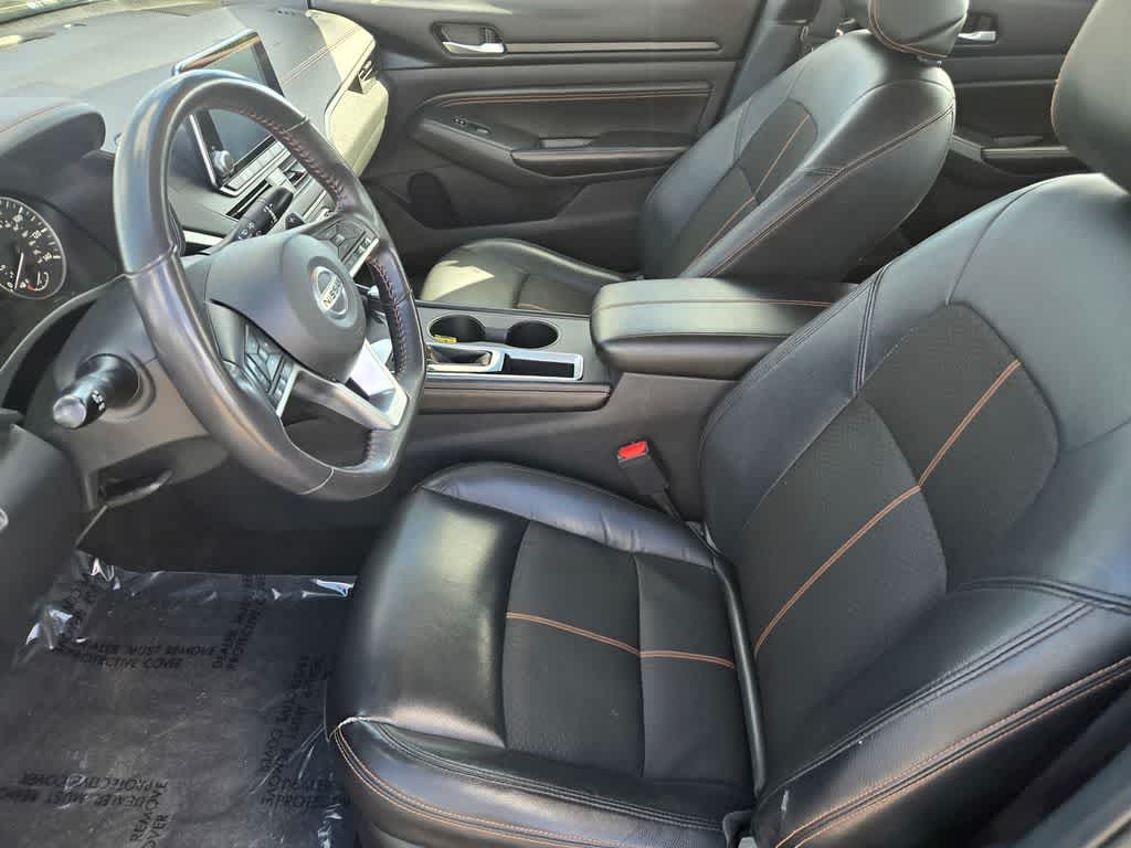 Thumbnail: 2022 Nissan Altima - 16