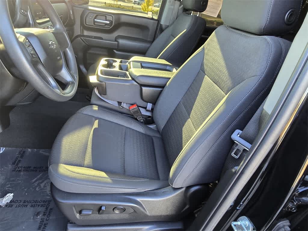 Thumbnail: 2022 Chevrolet Silverado 1500 - 12