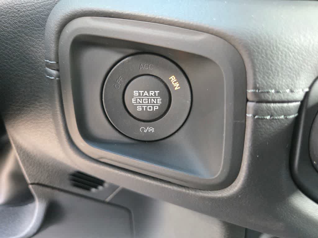 Thumbnail: 2026 Jeep Gladiator - 14