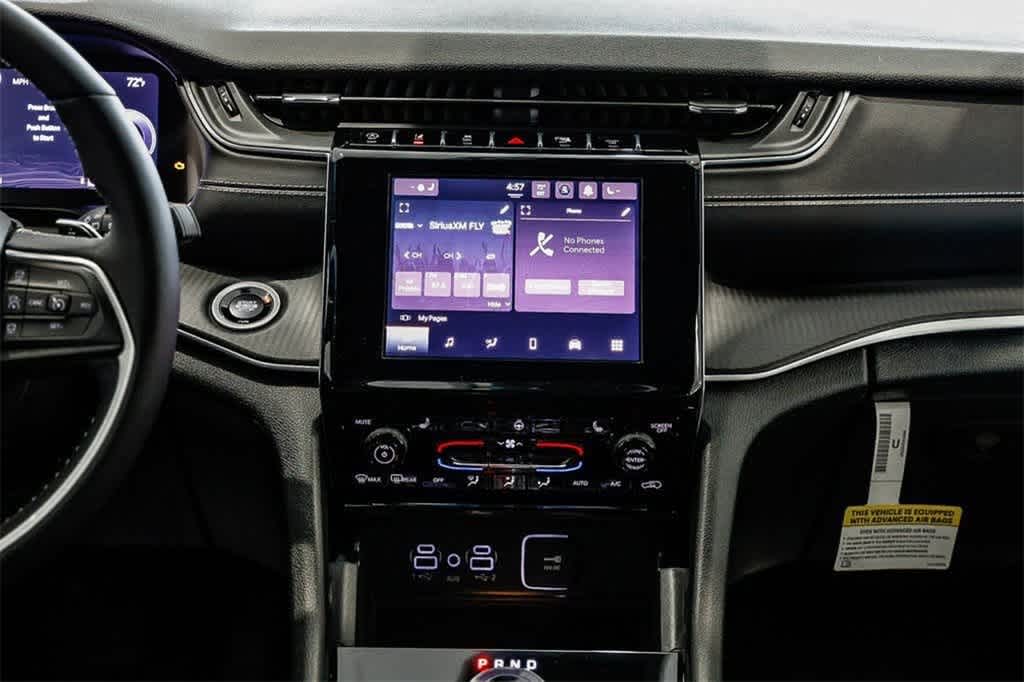 Thumbnail: 2025 Jeep Grand Cherokee - 12