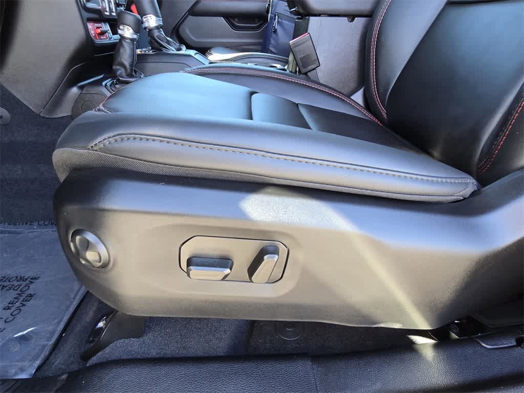 Thumbnail: 2026 Jeep Wrangler - 12