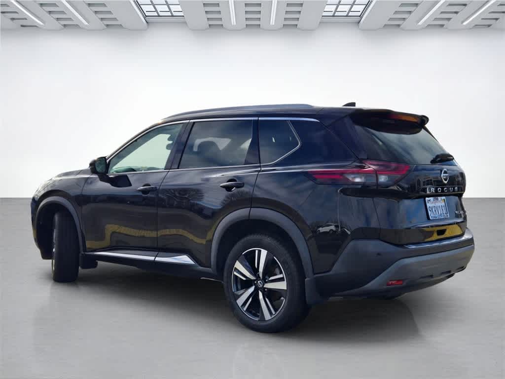 Thumbnail: 2021 Nissan Rogue - 4