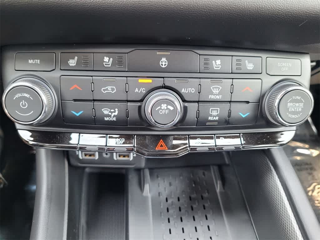 Thumbnail: 2025 Dodge Durango - 19