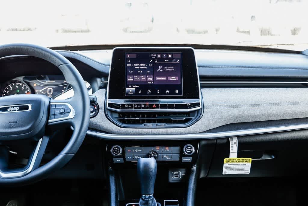 Thumbnail: 2025 Jeep Compass - 13