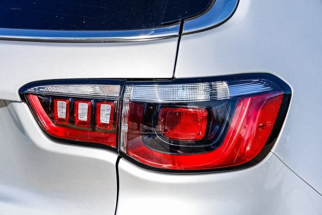 Thumbnail: 2025 Jeep Compass - 9