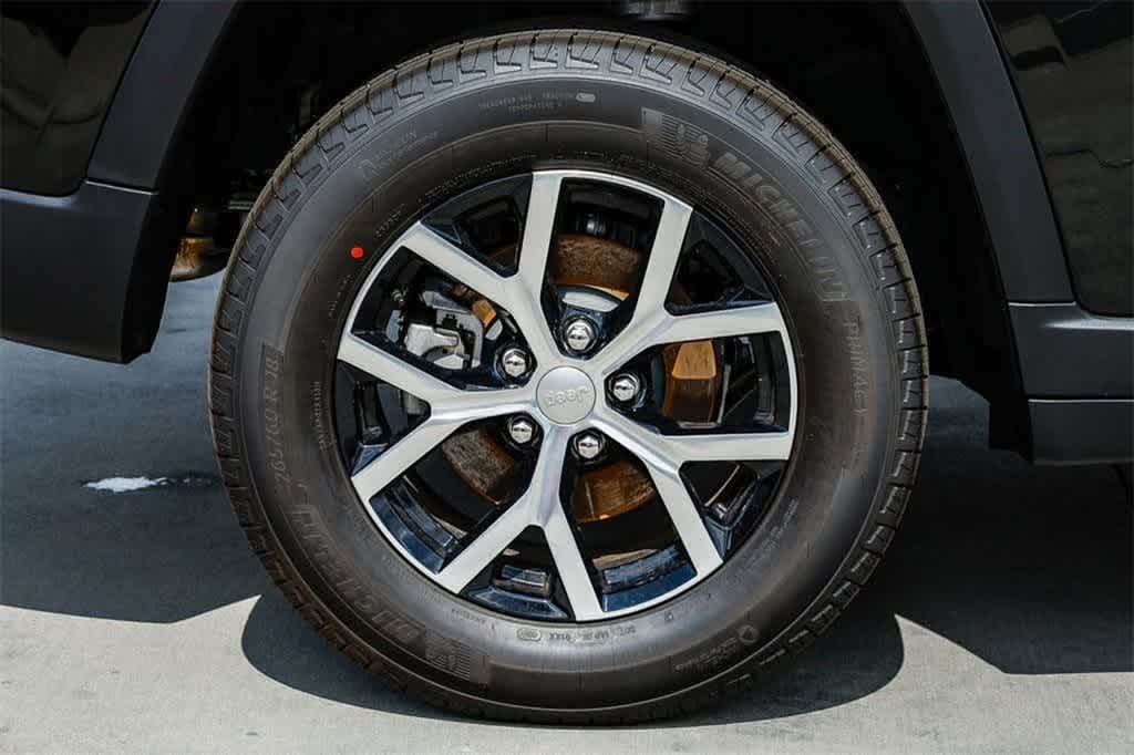 Thumbnail: 2025 Jeep Grand Cherokee - 11