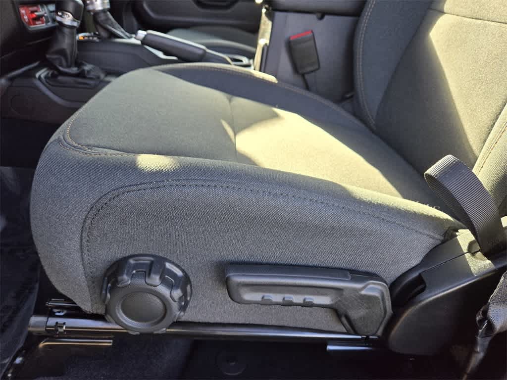 Thumbnail: 2026 Jeep Wrangler - 13