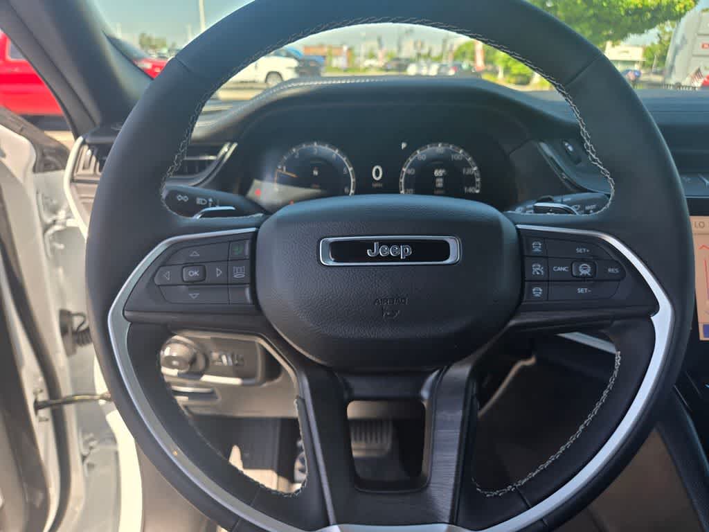 Thumbnail: 2026 Jeep Grand Cherokee - 22
