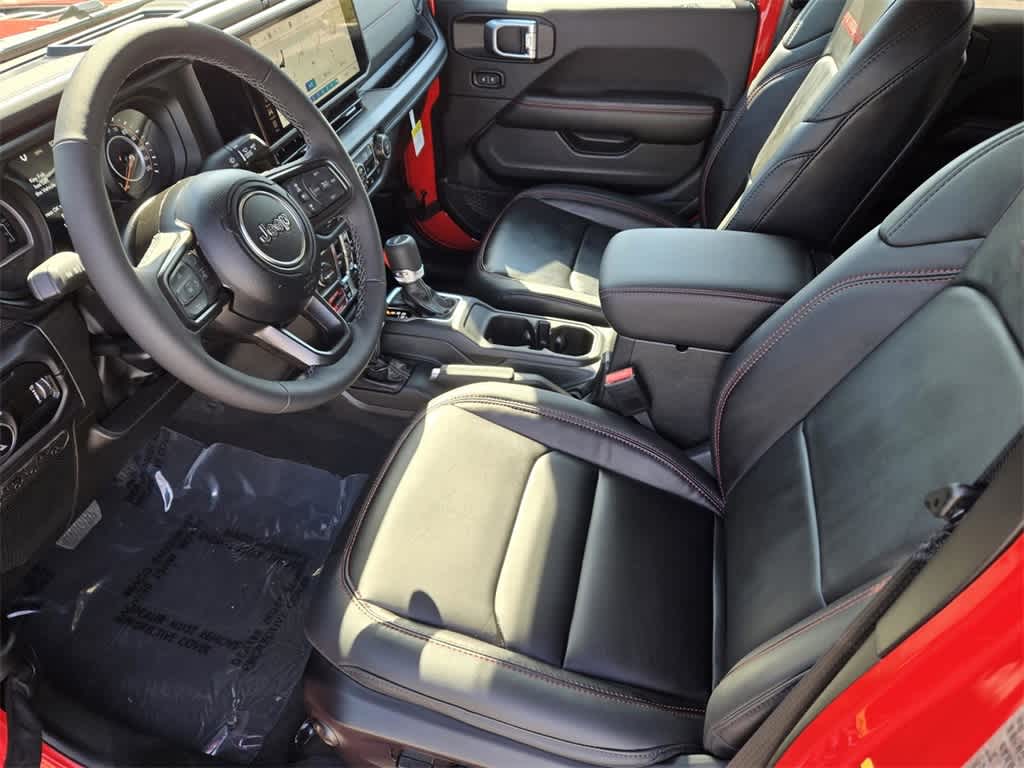 Thumbnail: 2025 Jeep Gladiator - 15