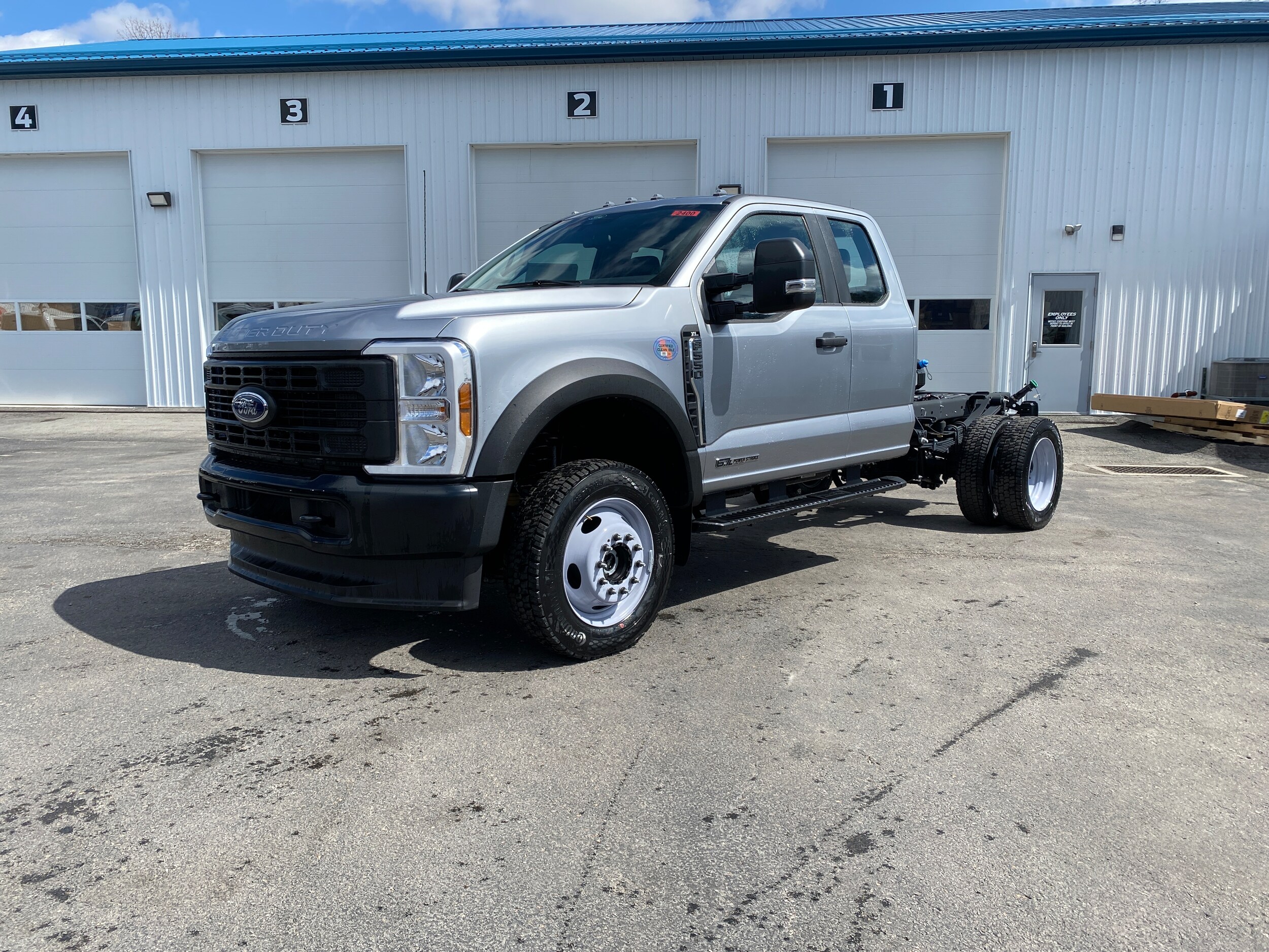 2024 Ford F-550 XL photo 2