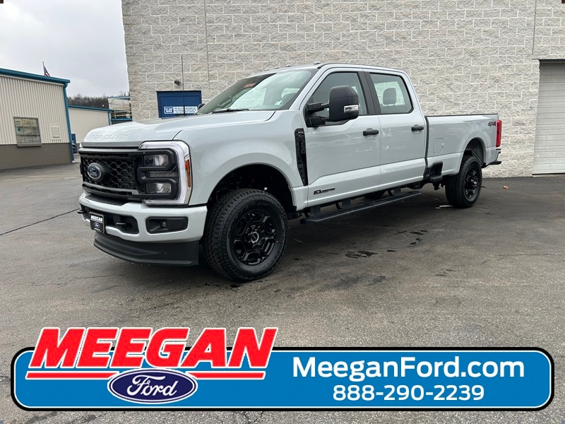 2026 Ford F-250 Super Duty XL's photo