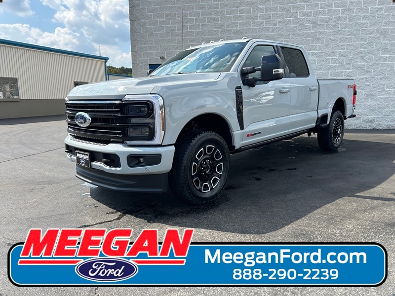 2026 Ford F-350 Super Duty Platinum's photo