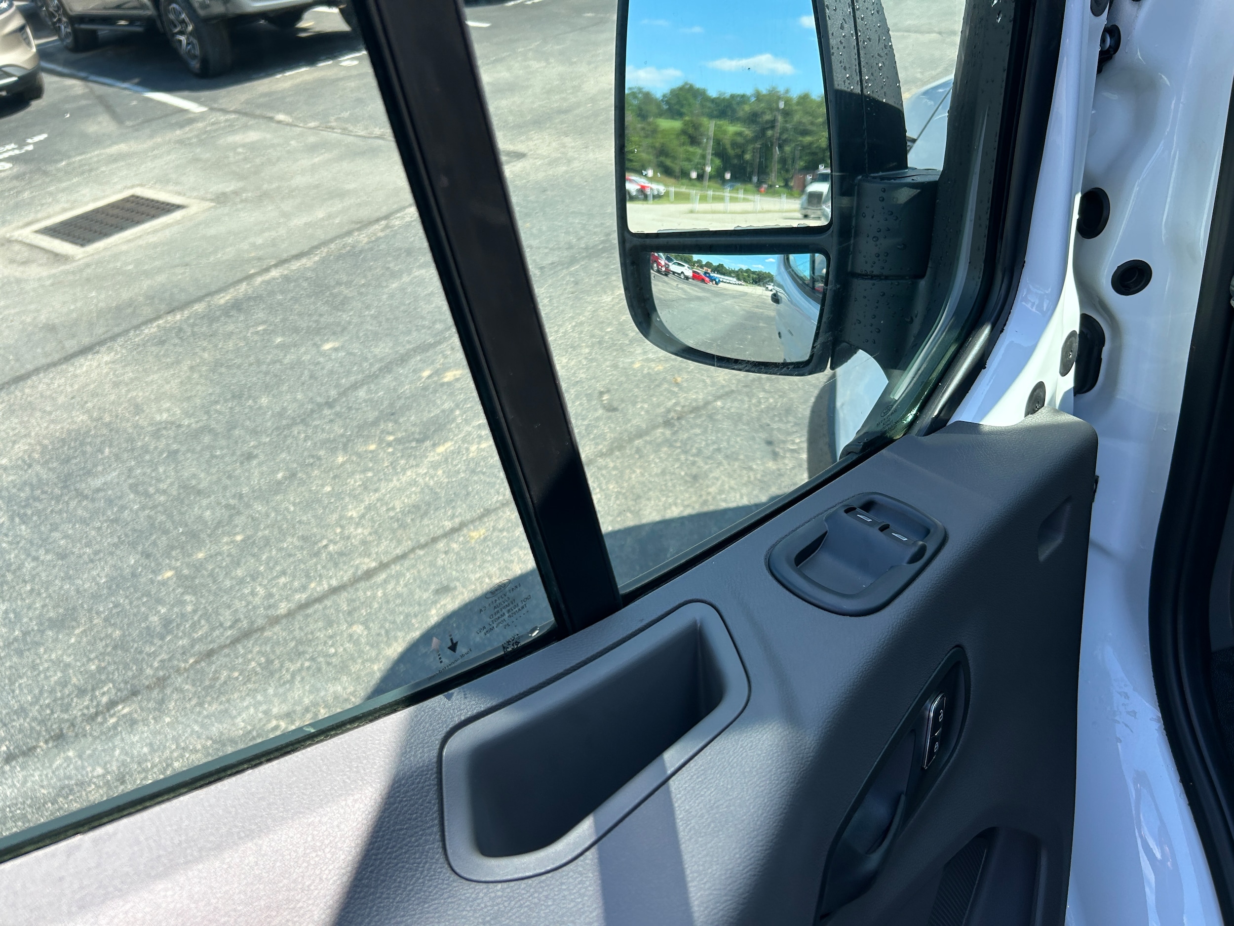 2025 Ford Transit Van Base - Photo 24