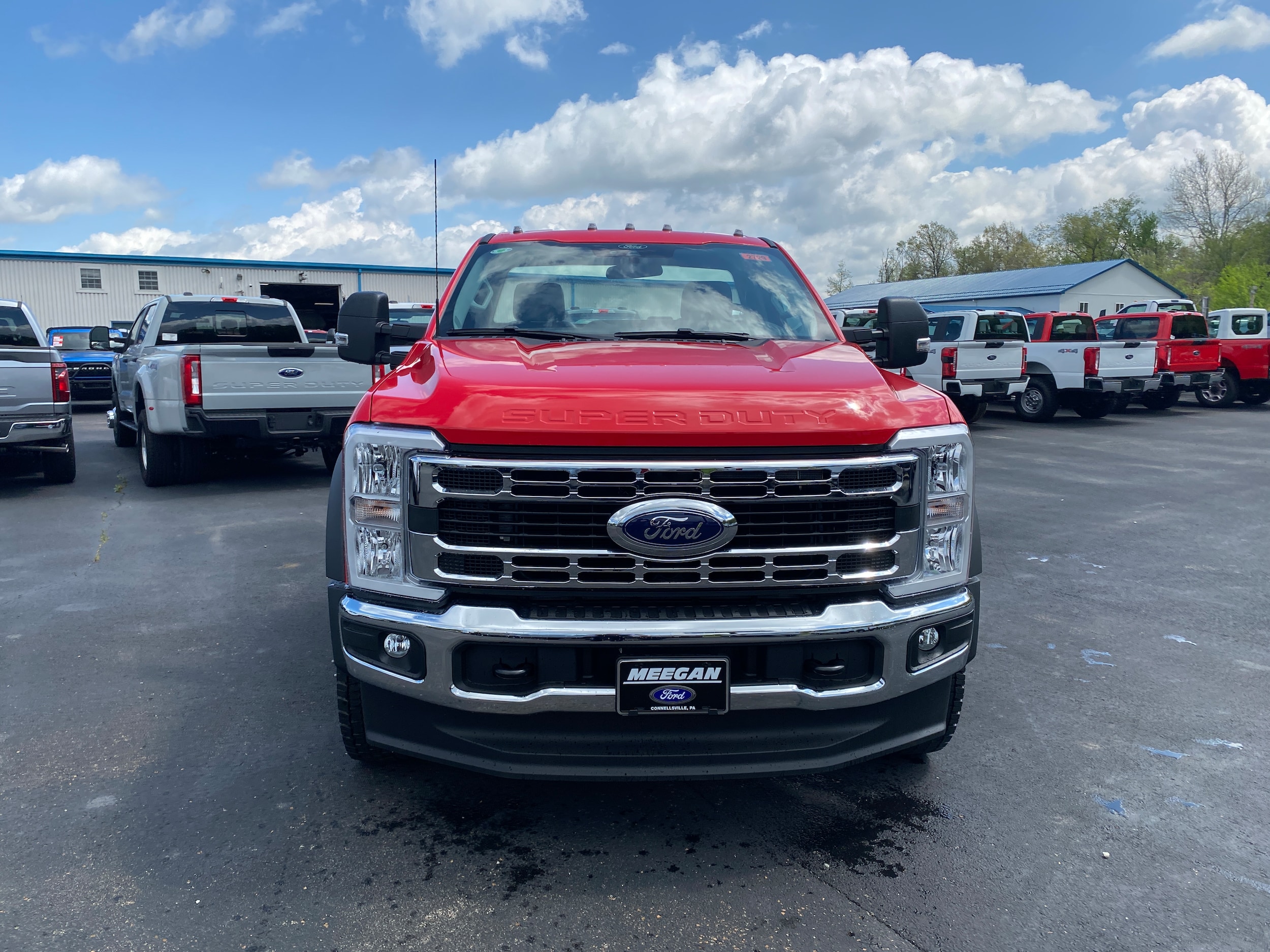 2025 Ford F-550 Super Duty Chassis Cab XL - Photo 11