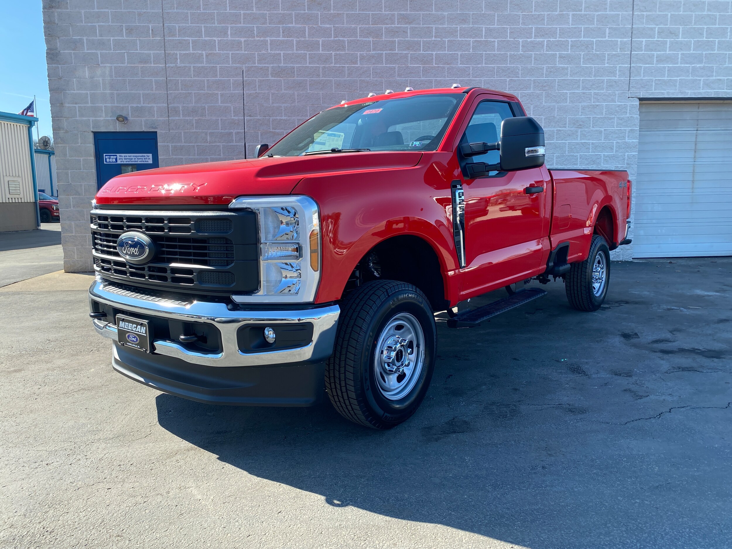 2025 Ford F-250 XL photo 2