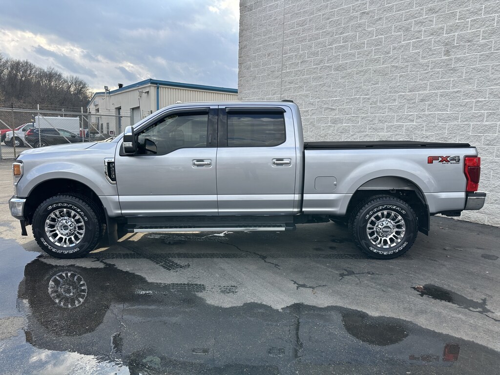 Certified 2022 Ford F-250 XLT Truck Crew Cab
