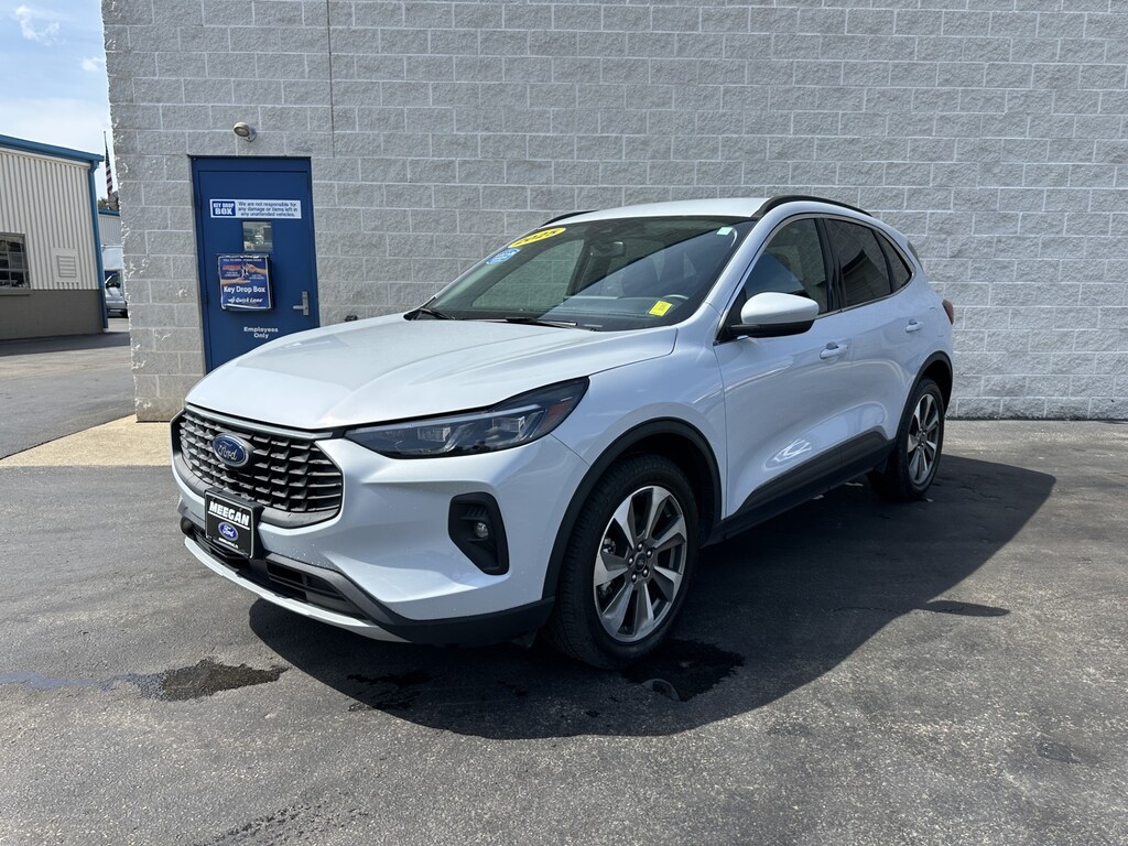 Certified 2025 Ford Escape Platinum SUV