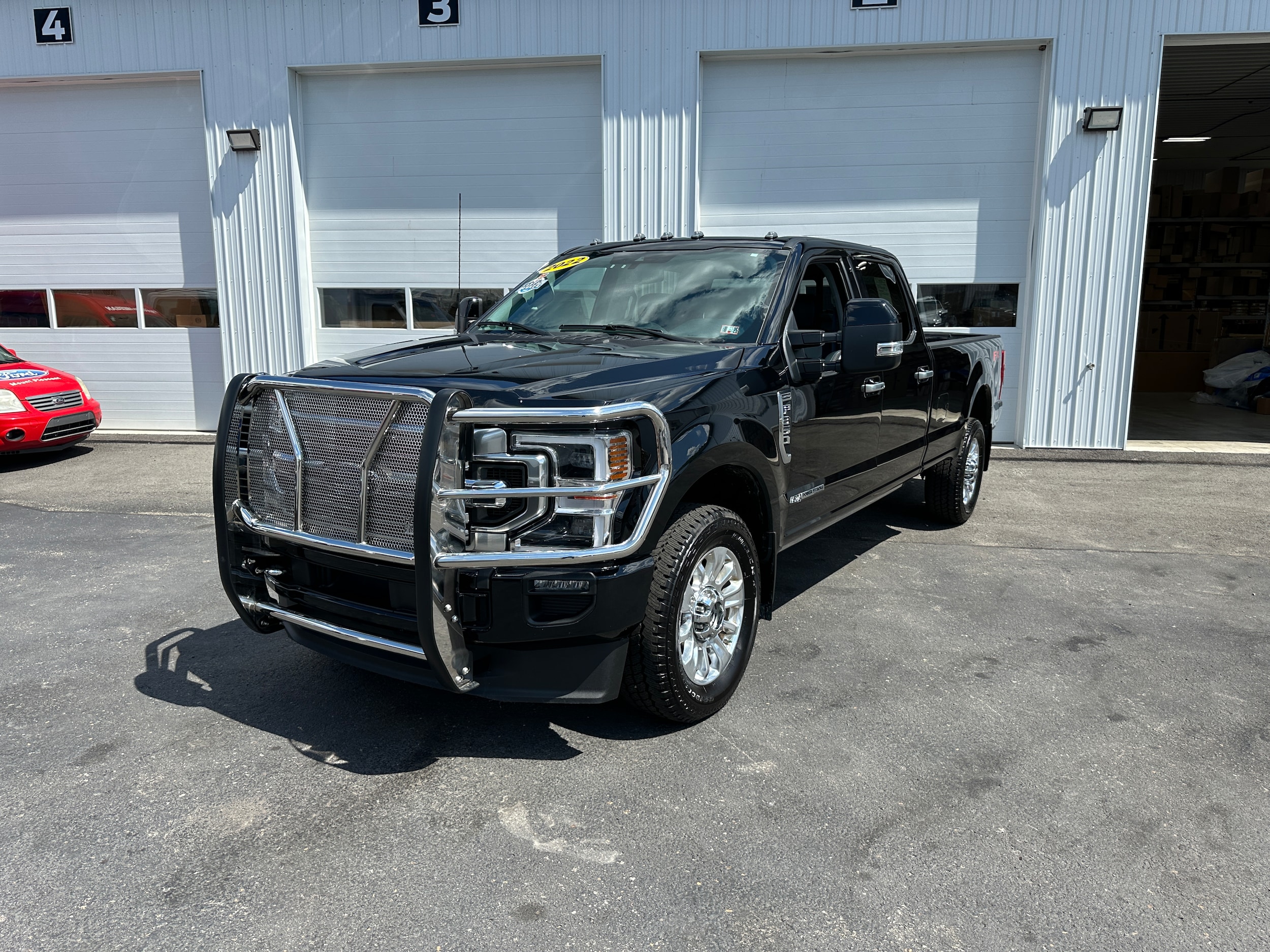 Certified 2022 Ford F-350 Super Duty Limited with VIN 1FT8W3BT8NEF54021 for sale in Connellsville, PA