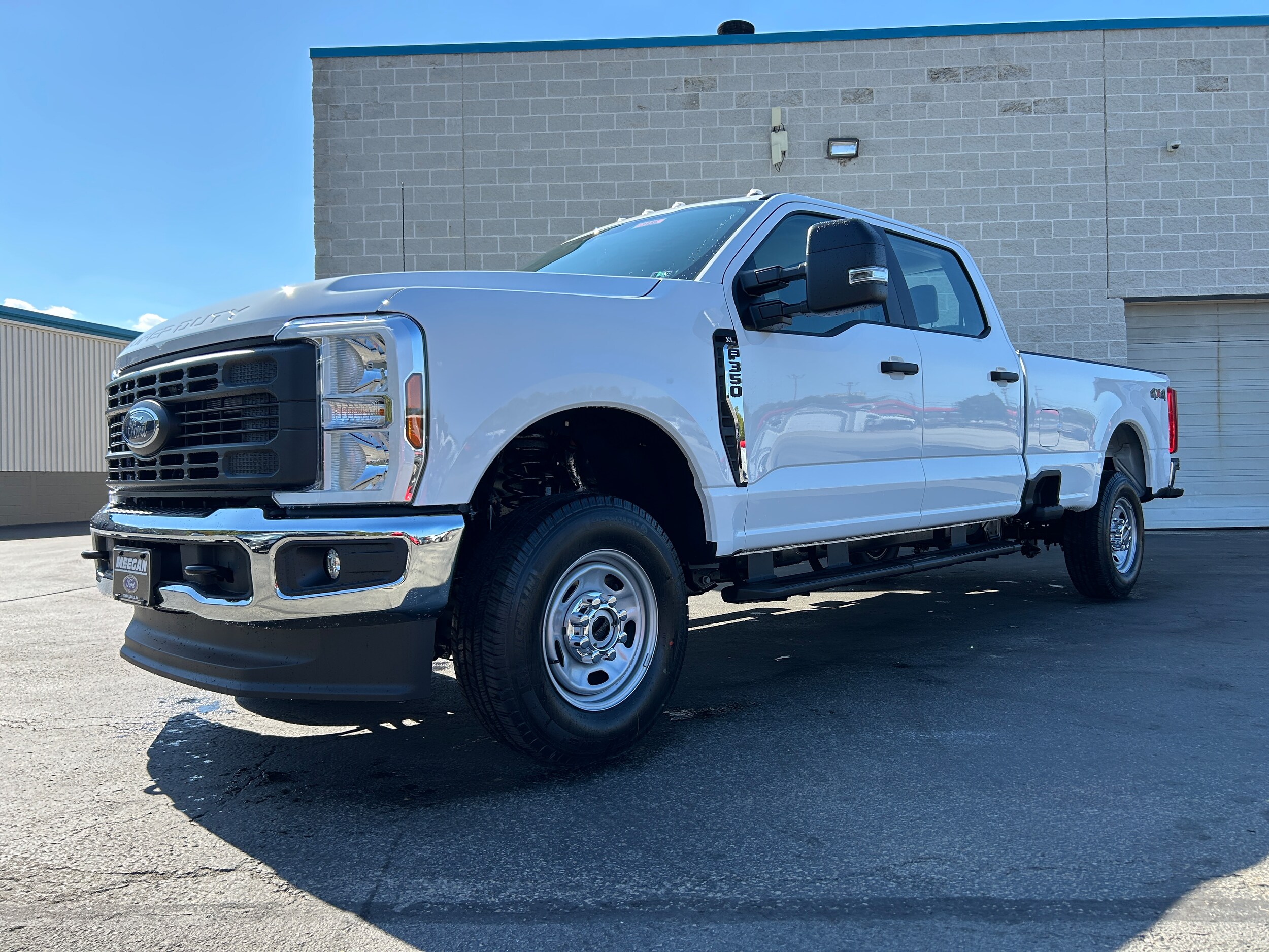 2026 Ford F-350 XL photo 3