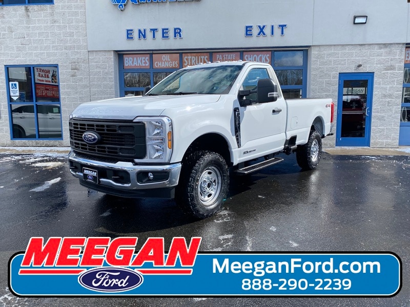 2025 Ford F-350 Super Duty XL's photo