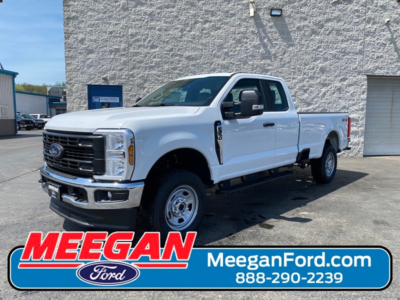 2025 Ford F-350 Super Duty XL's photo