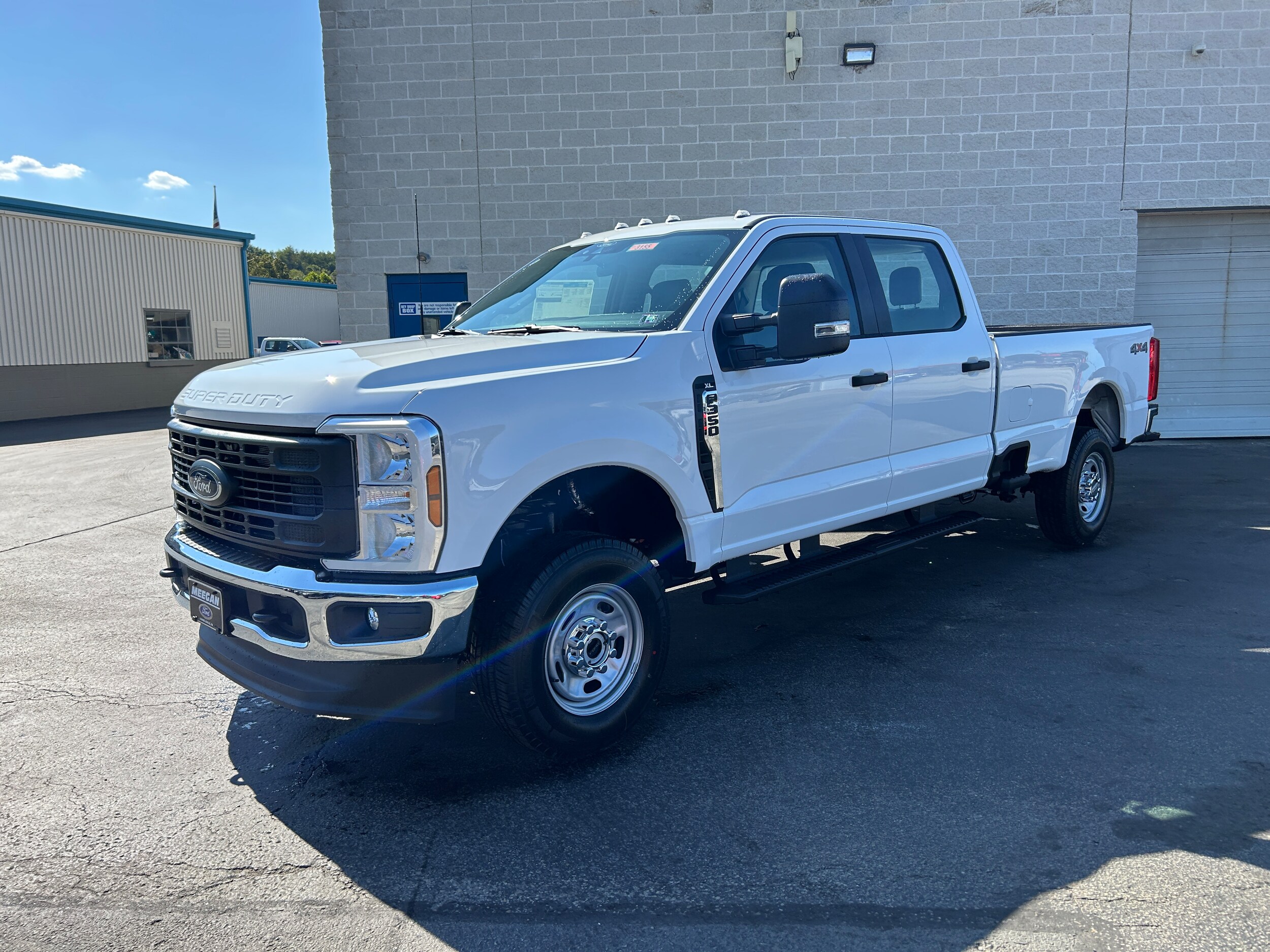 2026 Ford F-350 XL photo 4