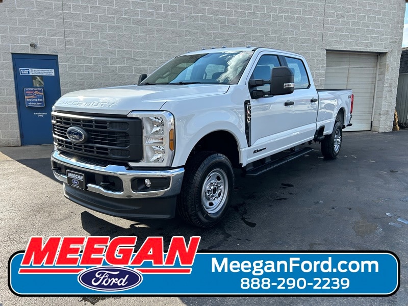 2026 Ford F-350 Super Duty XL's photo