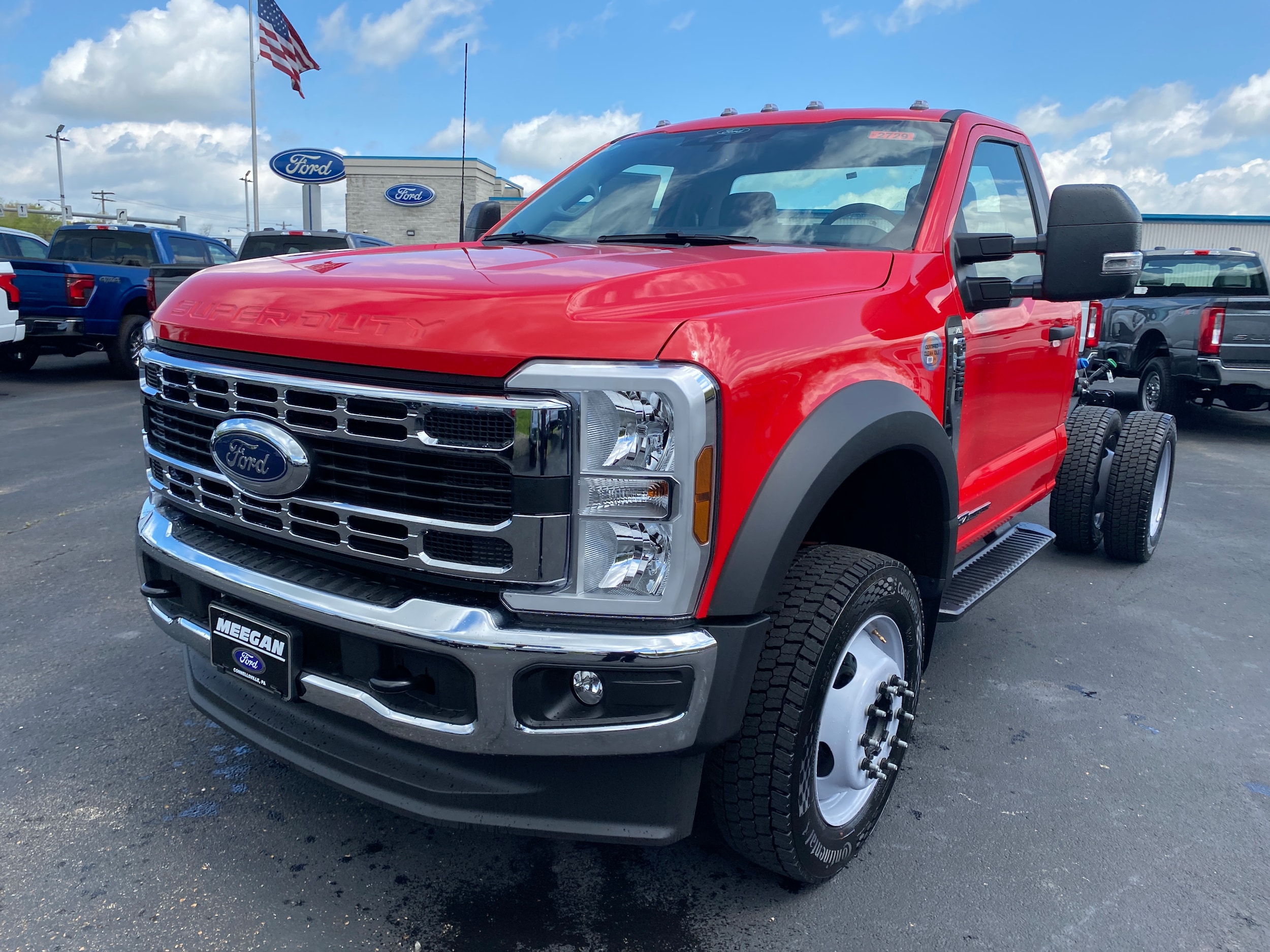 2025 Ford F-550 Super Duty Chassis Cab XL - Photo 13