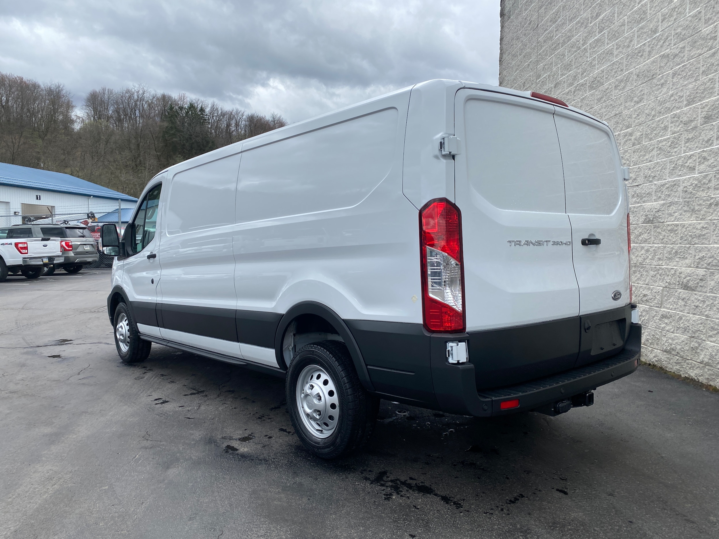 2025 Ford Transit Van Base - Photo 6