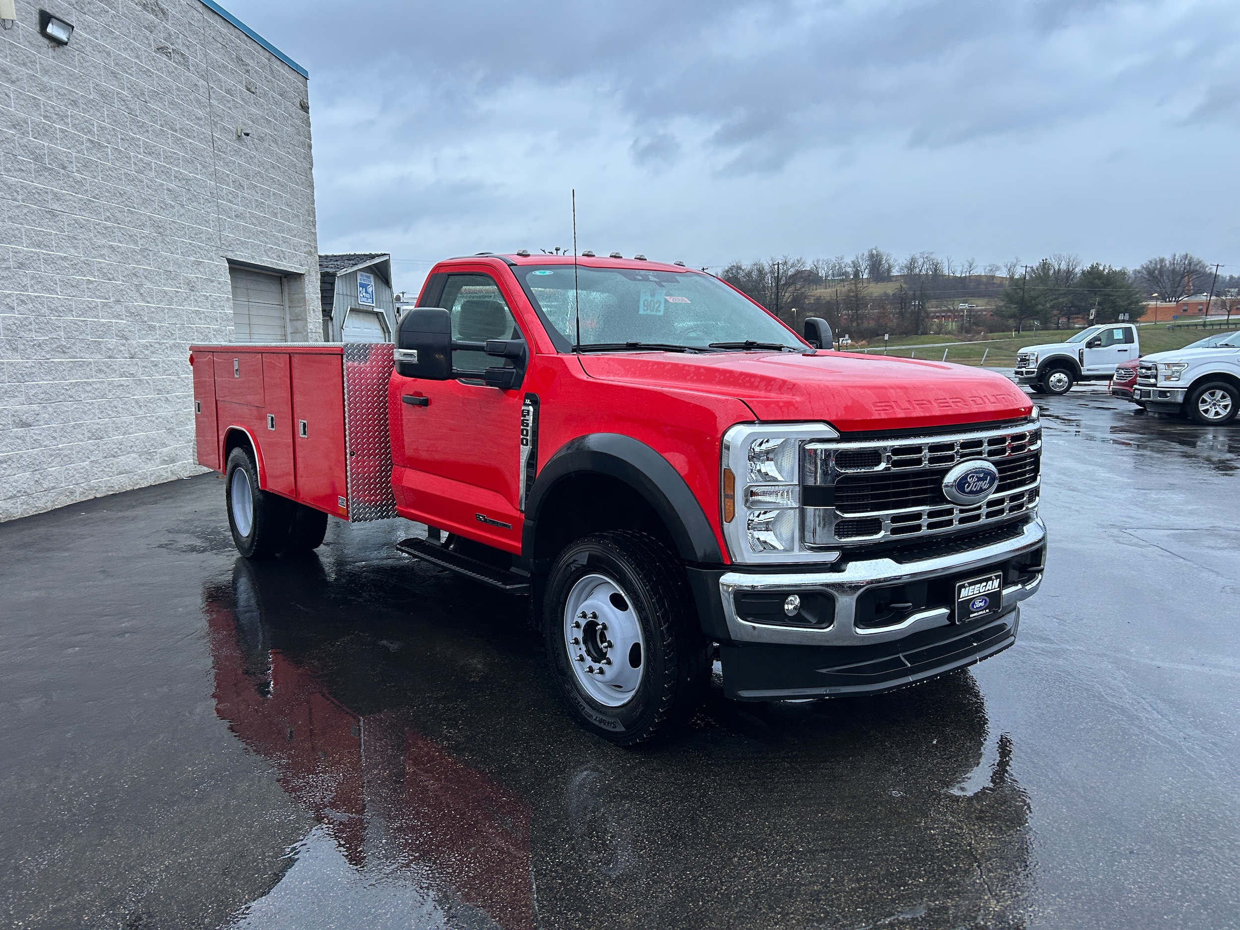 2025 Ford F-600 Super Duty Chassis Cab XL - Photo 14
