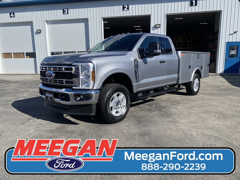  Ford F-350 Utility Bed