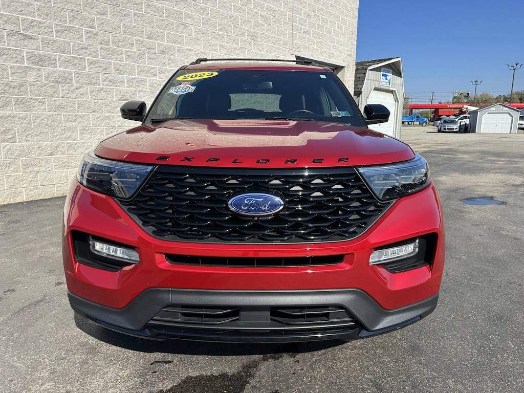 Certified 2023 Ford Explorer ST-Line SUV