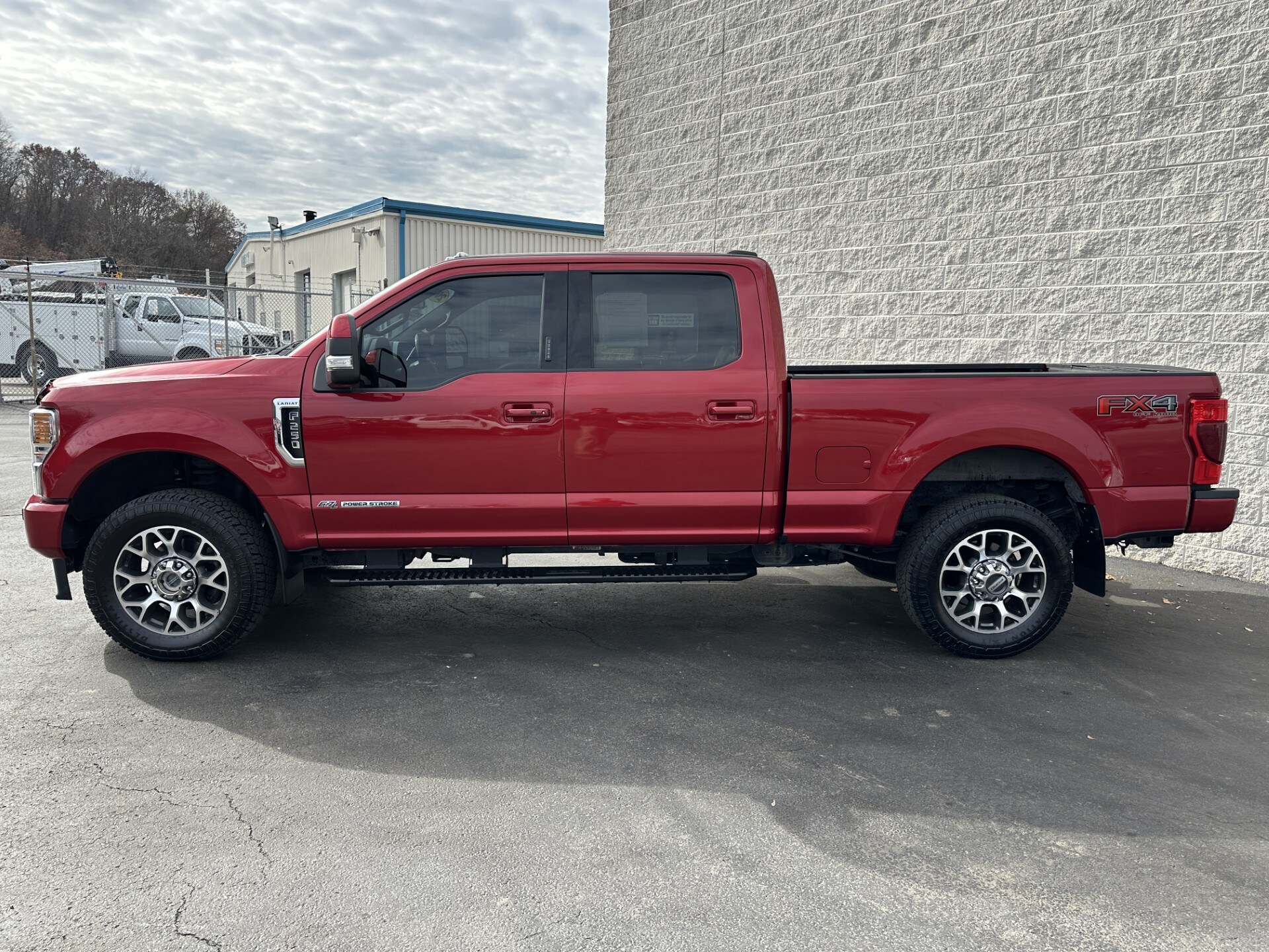2022 Ford F-250 Lariat photo 4