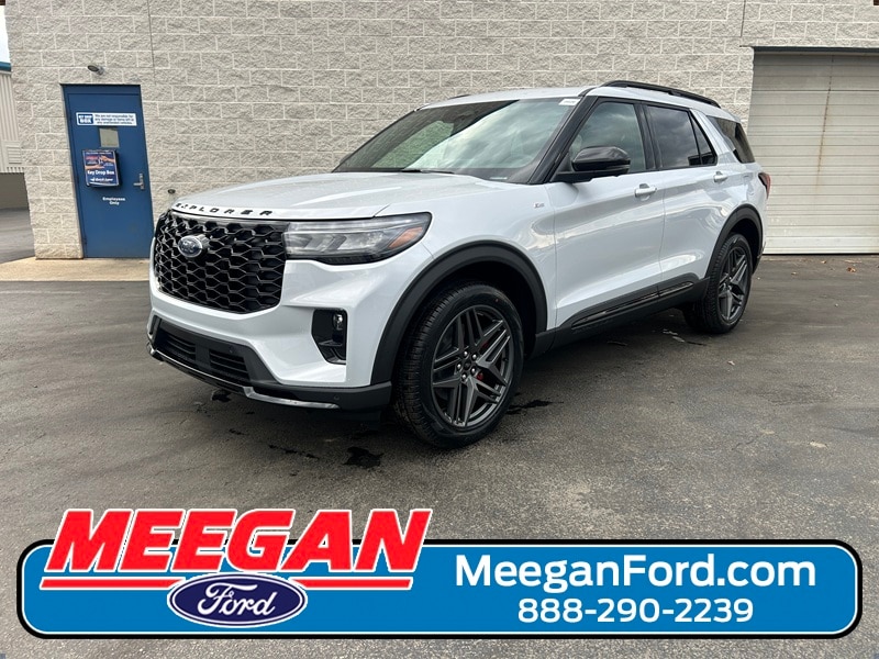 2026 Ford Explorer ST-LINE's photo