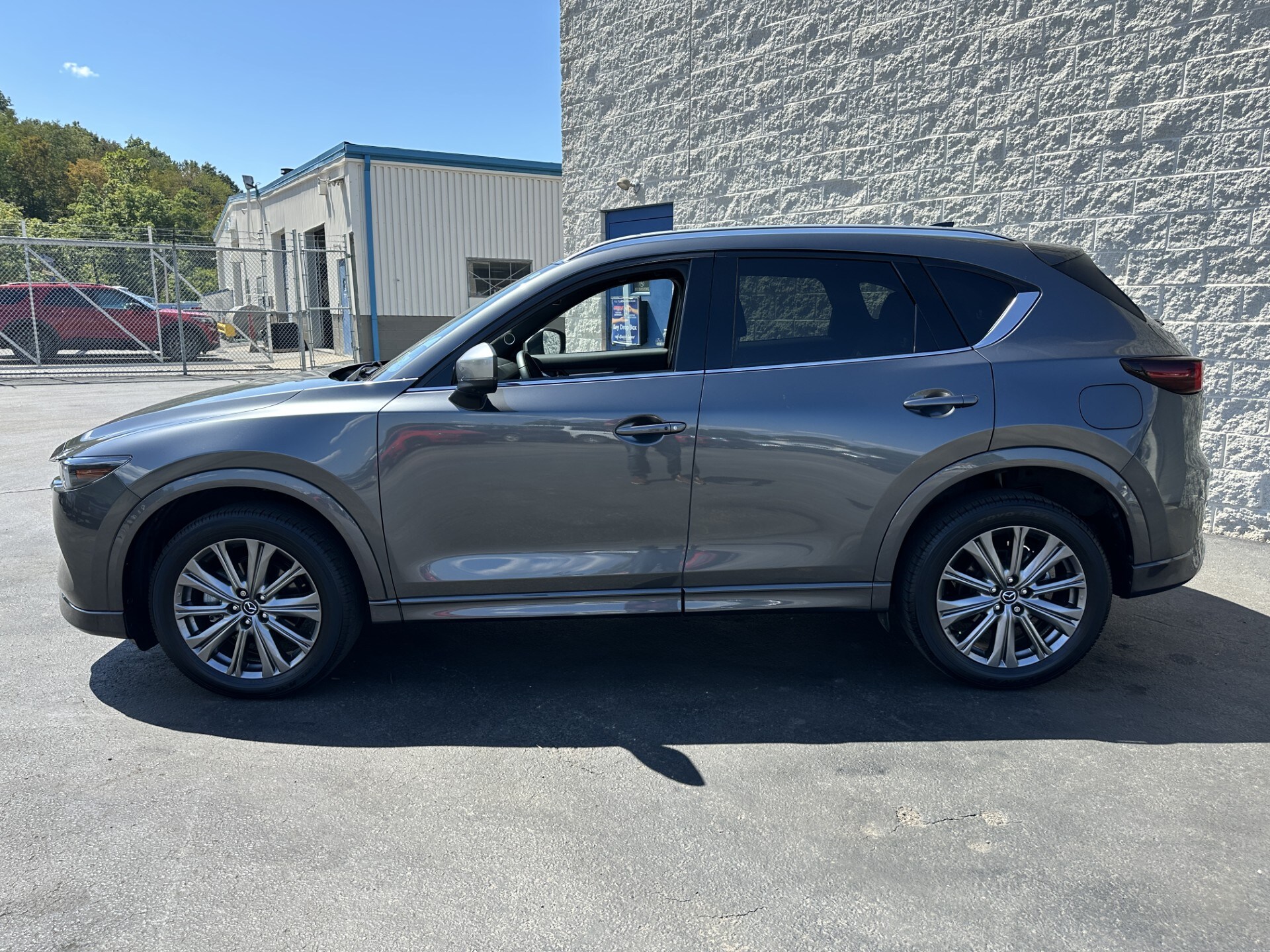 2024 Mazda CX-5 2.5 Turbo Signature photo 4