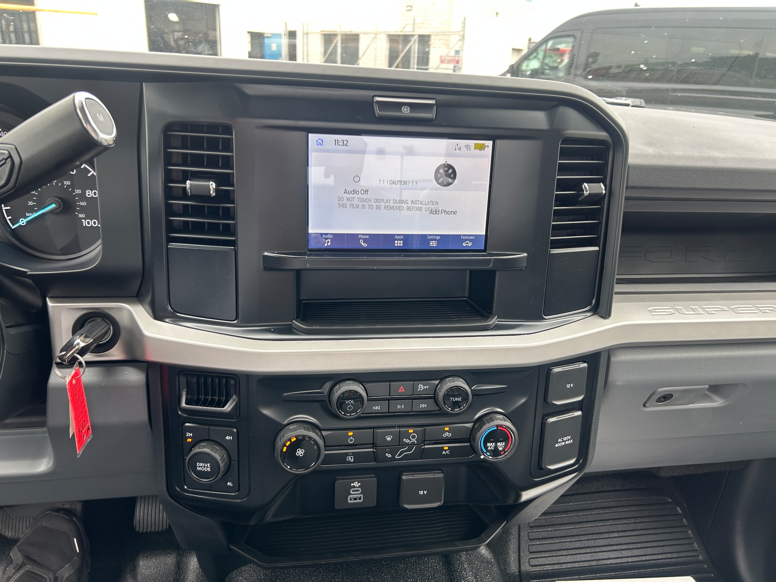 2025 Ford F-550 Super Duty Chassis Cab XL - Photo 30
