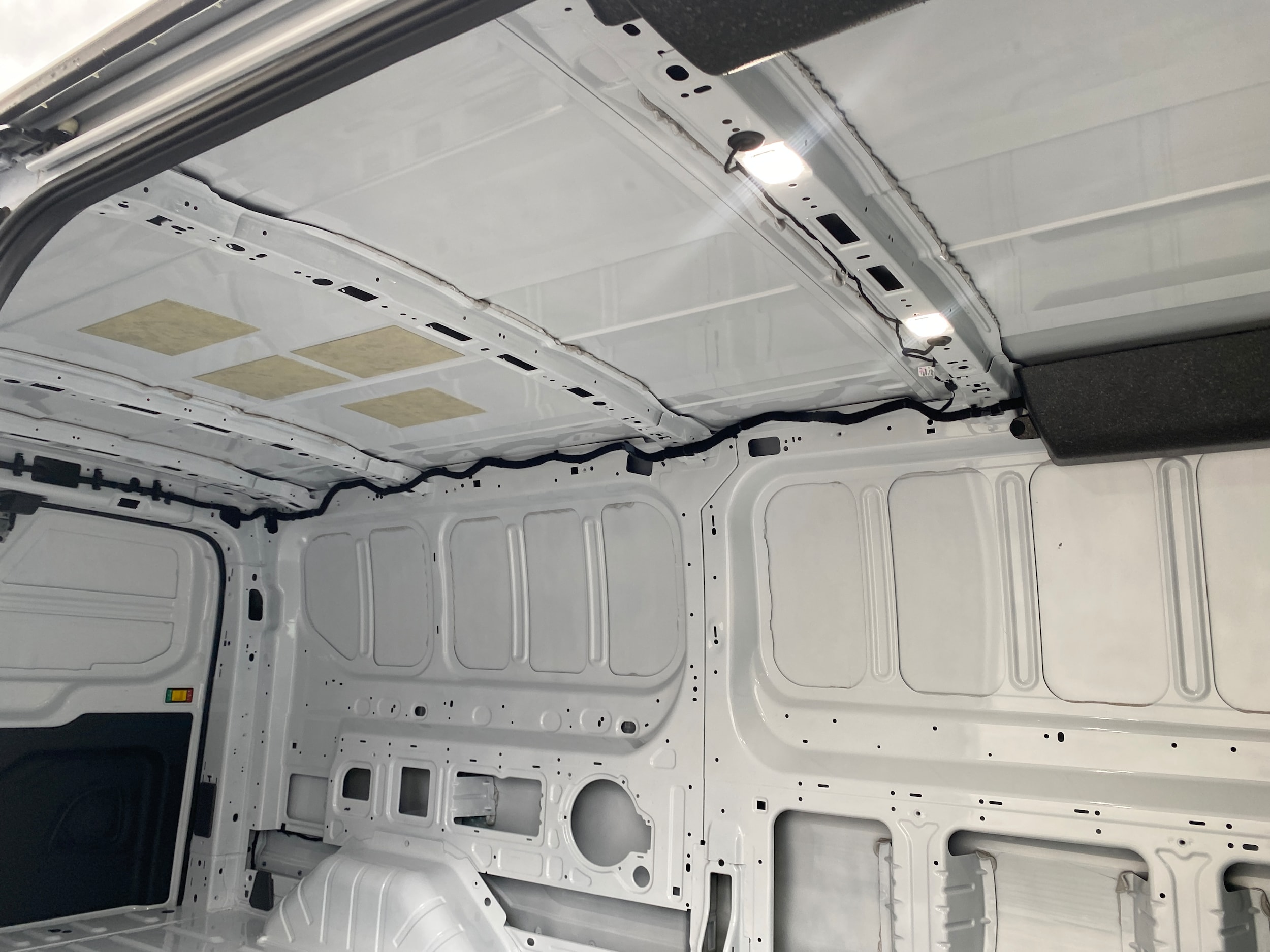 2025 Ford Transit Van Base - Photo 14