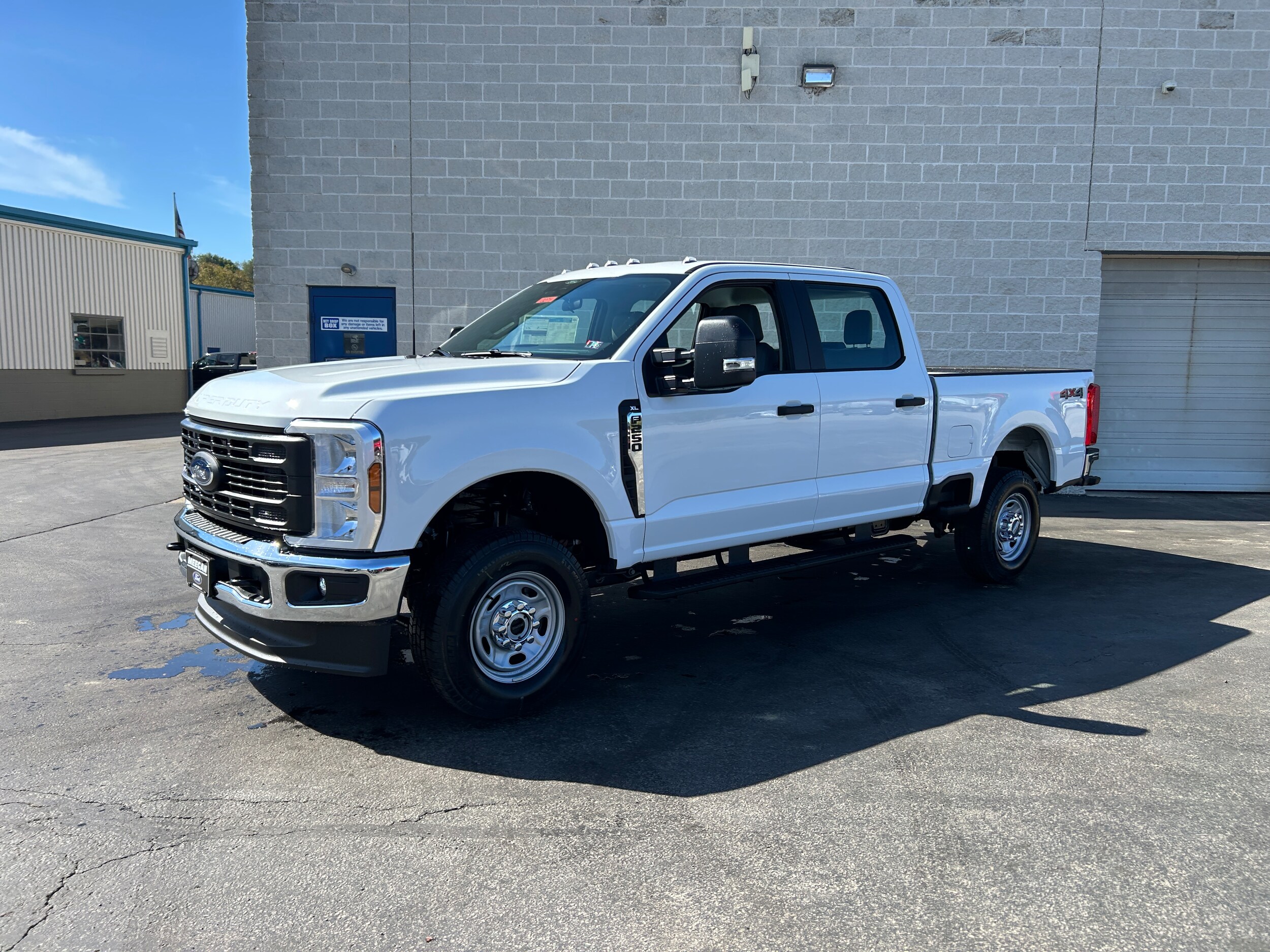 2026 Ford F-250 XL photo 4