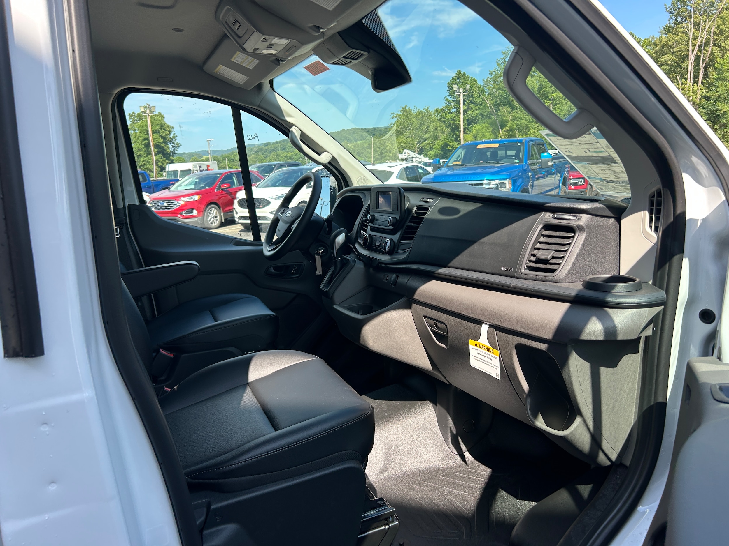 2025 Ford Transit Van Base - Photo 18