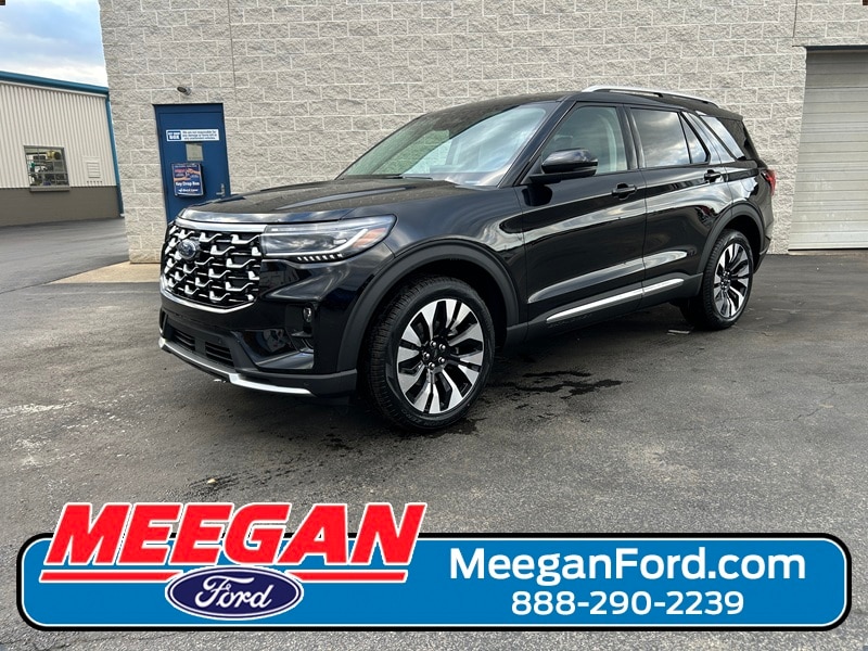 2026 Ford Explorer Platinum's photo