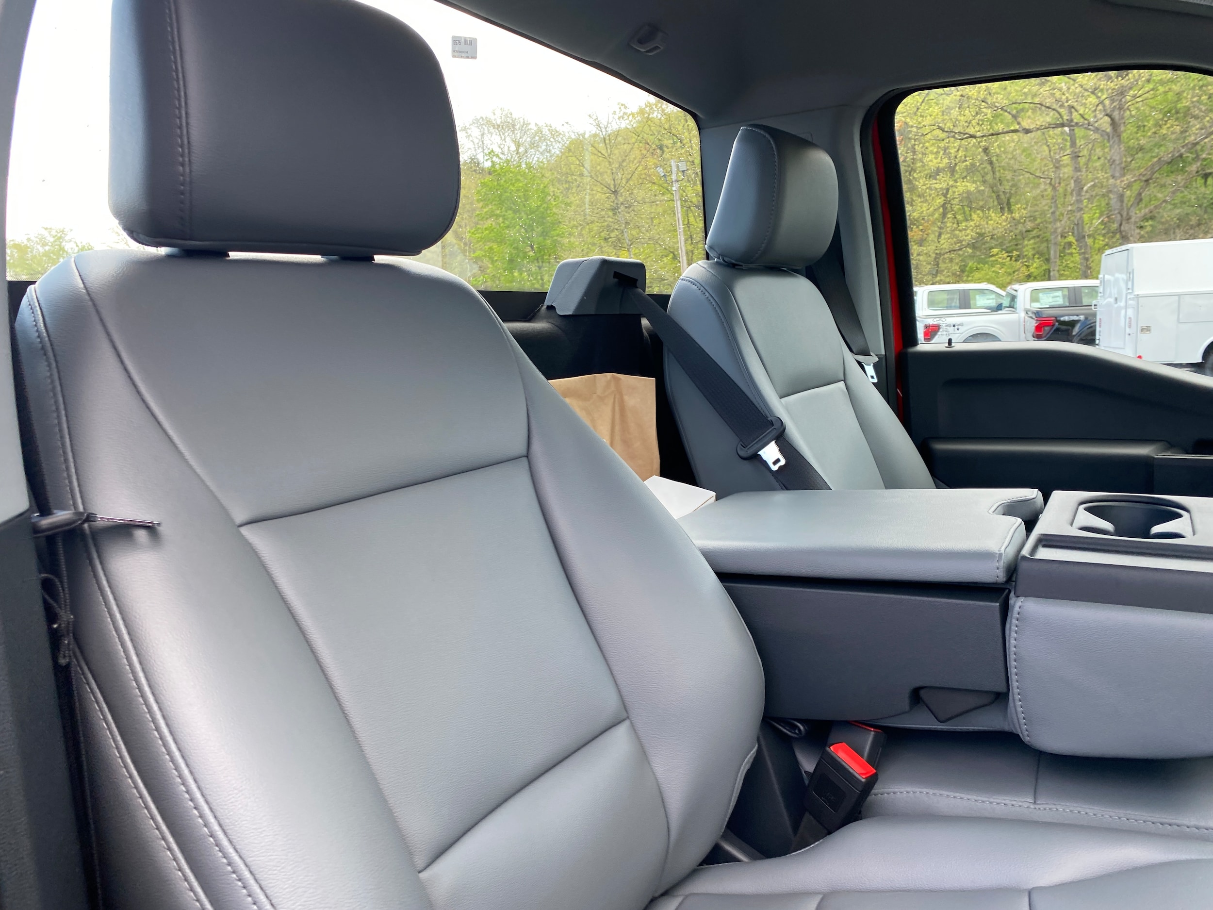 2025 Ford F-550 Super Duty Chassis Cab XL - Photo 20