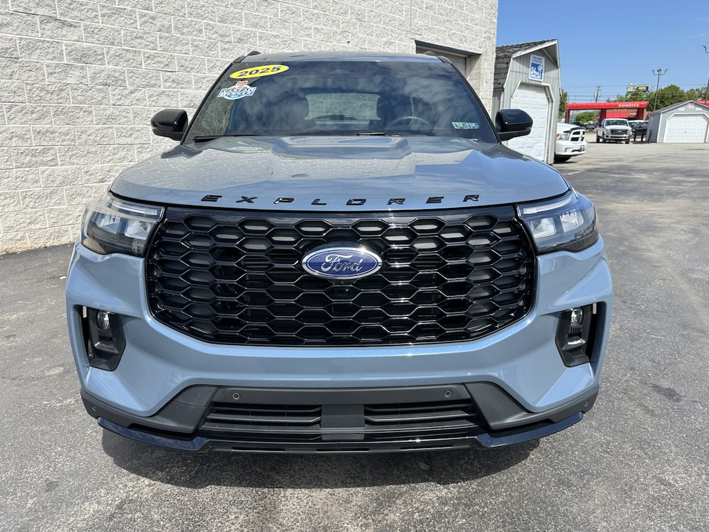 Certified 2025 Ford Explorer ST-Line SUV