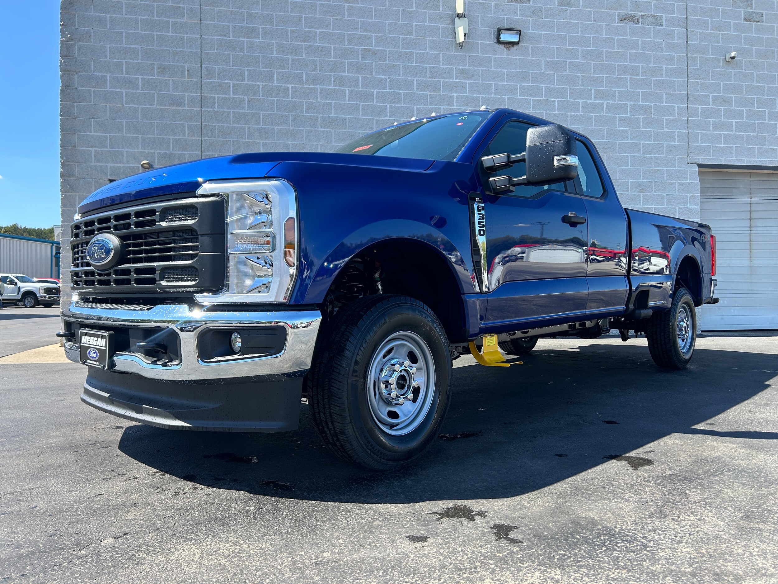 2026 Ford F-350 XL photo 2