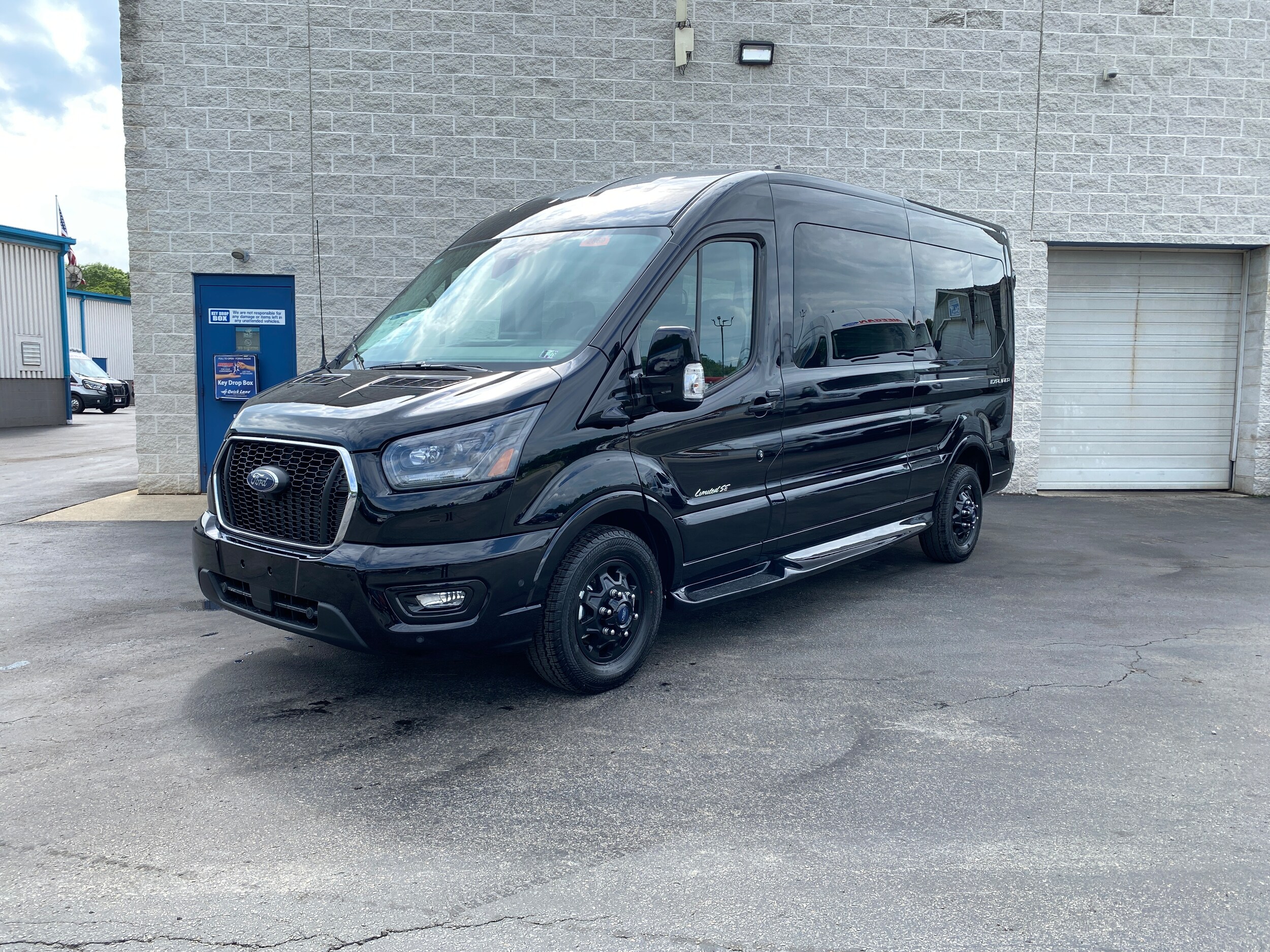 2025 Ford Transit Passenger Van photo 2