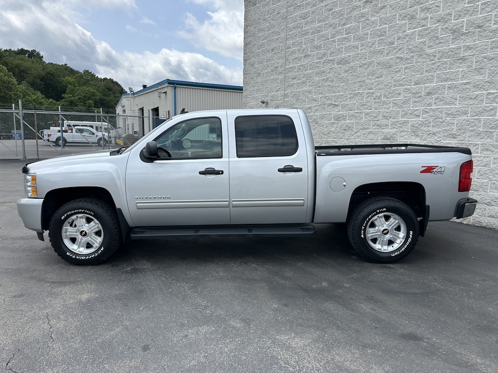 Used 2011 Chevrolet Silverado 1500 LT Truck Crew Cab