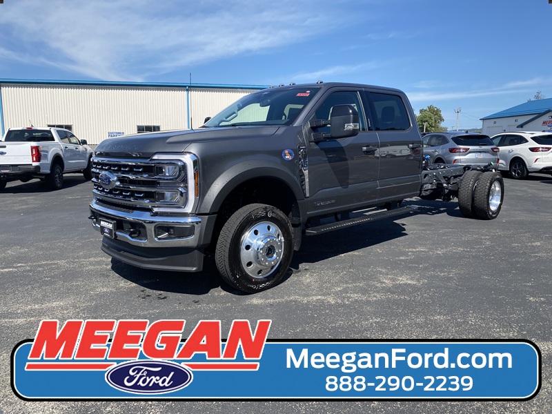  Ford F-550 Chassis Cab