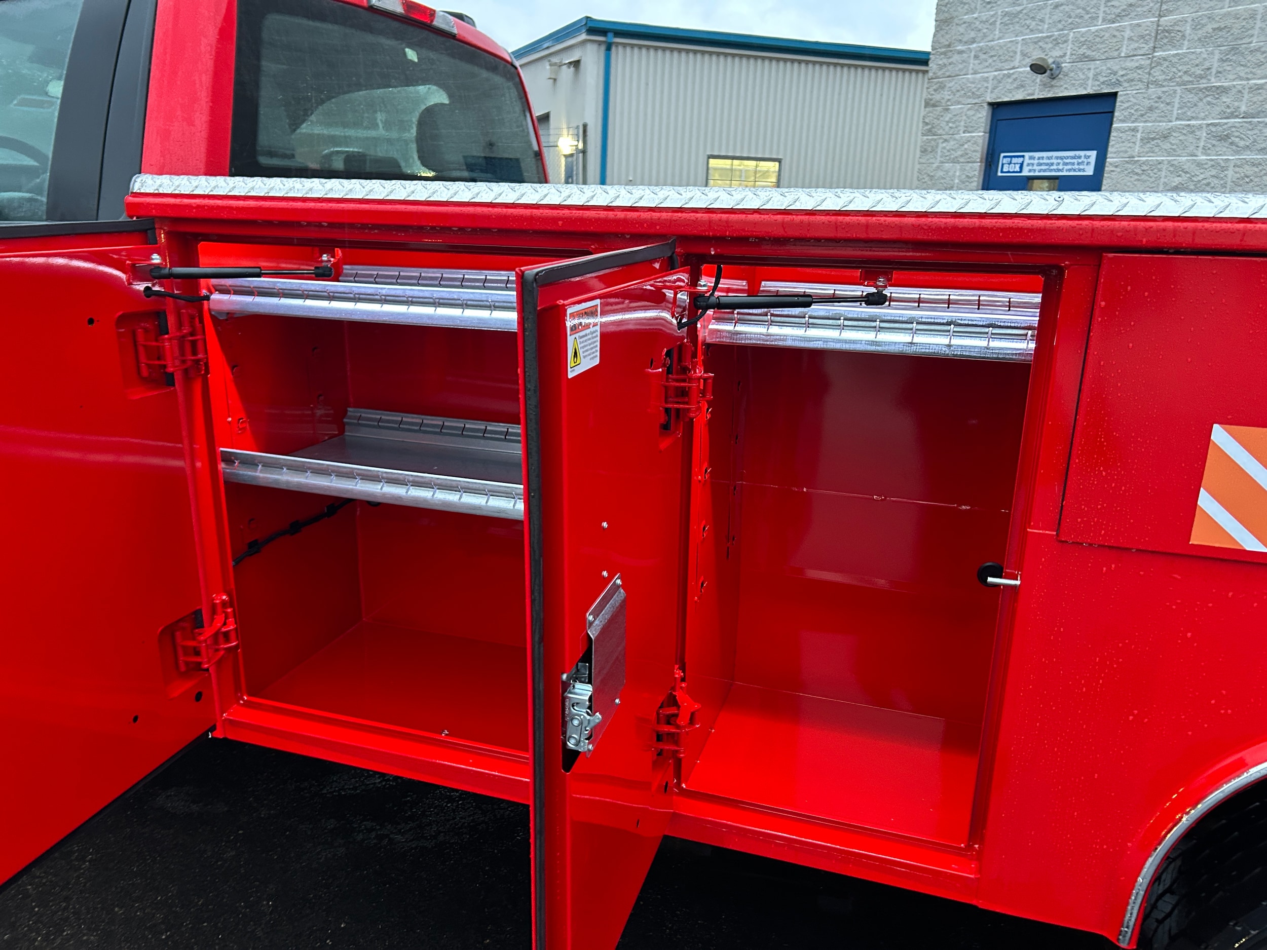 2025 Ford F-600 Super Duty Chassis Cab XL - Photo 21